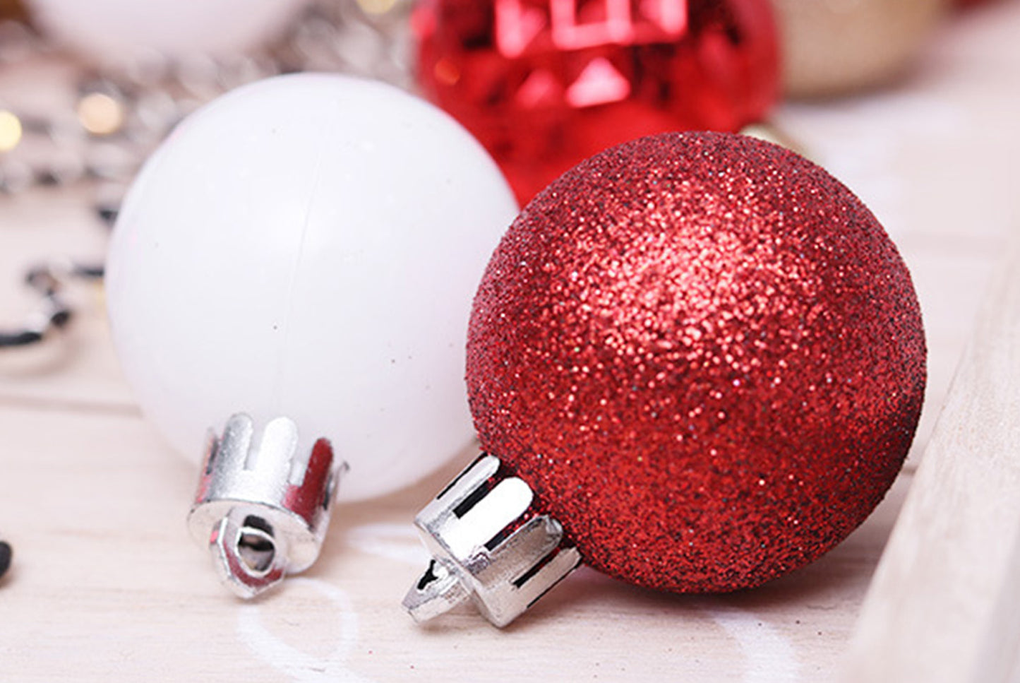 *Special Shaped Christmas Ball Pendant Set