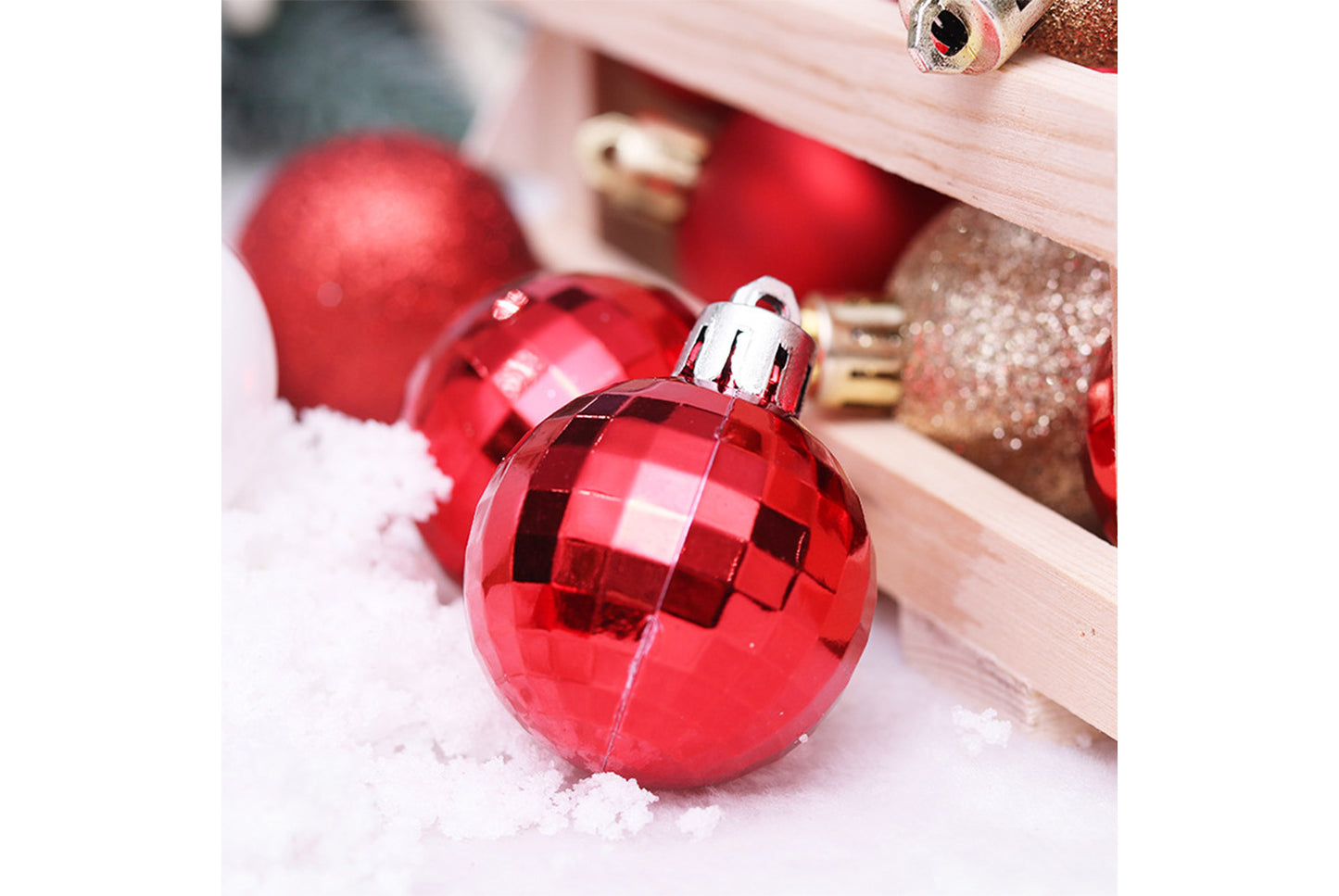 *Special Shaped Christmas Ball Pendant Set