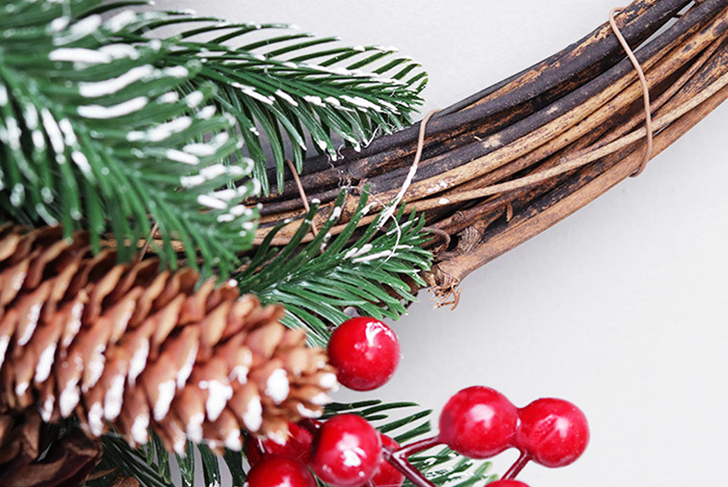 **Snowflake Christmas Tree Garland Rattan Horn Set**