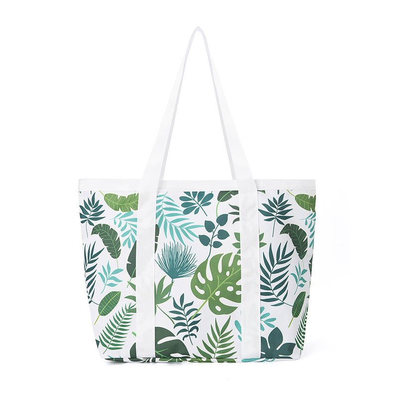 Hollow mesh beach bag
