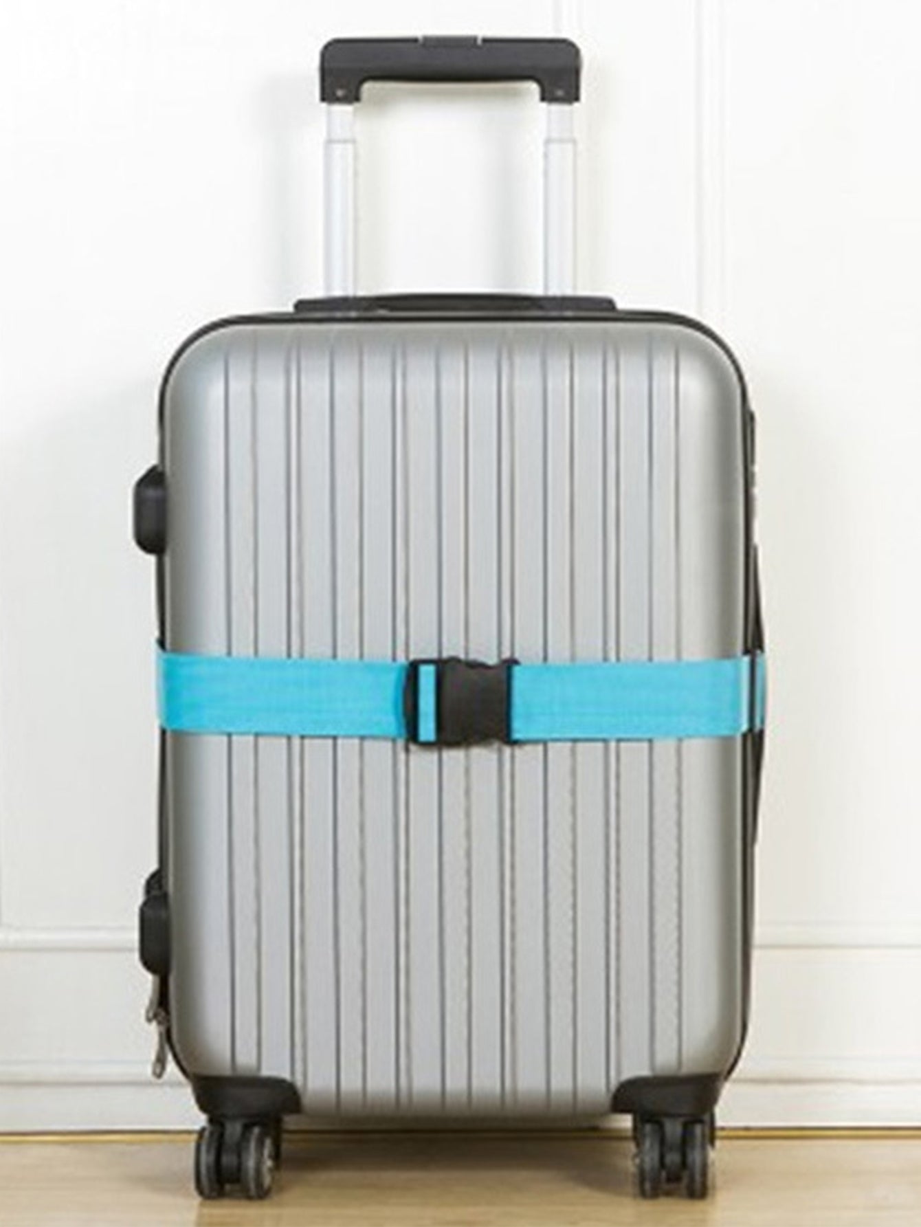 Luggage straps