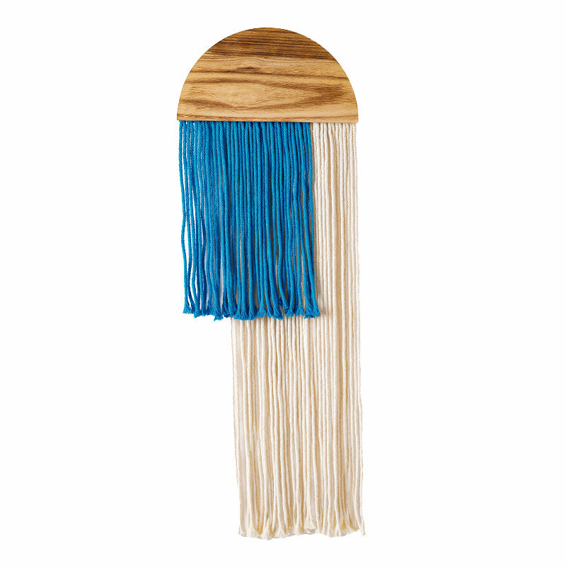 Simple tassel tapestry
