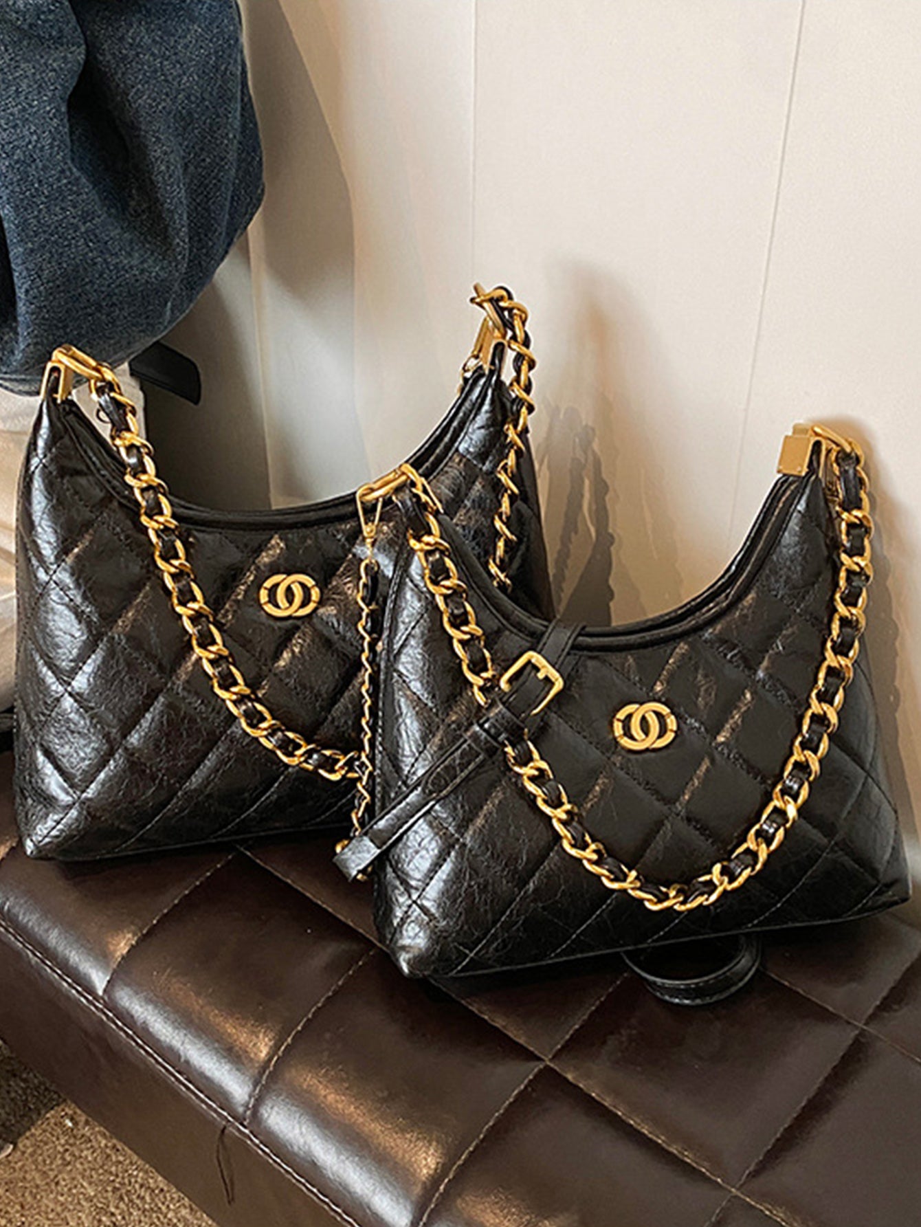 Waxed leather diamond chain bag