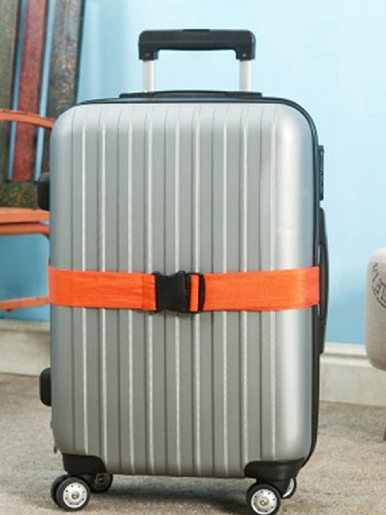 Luggage straps