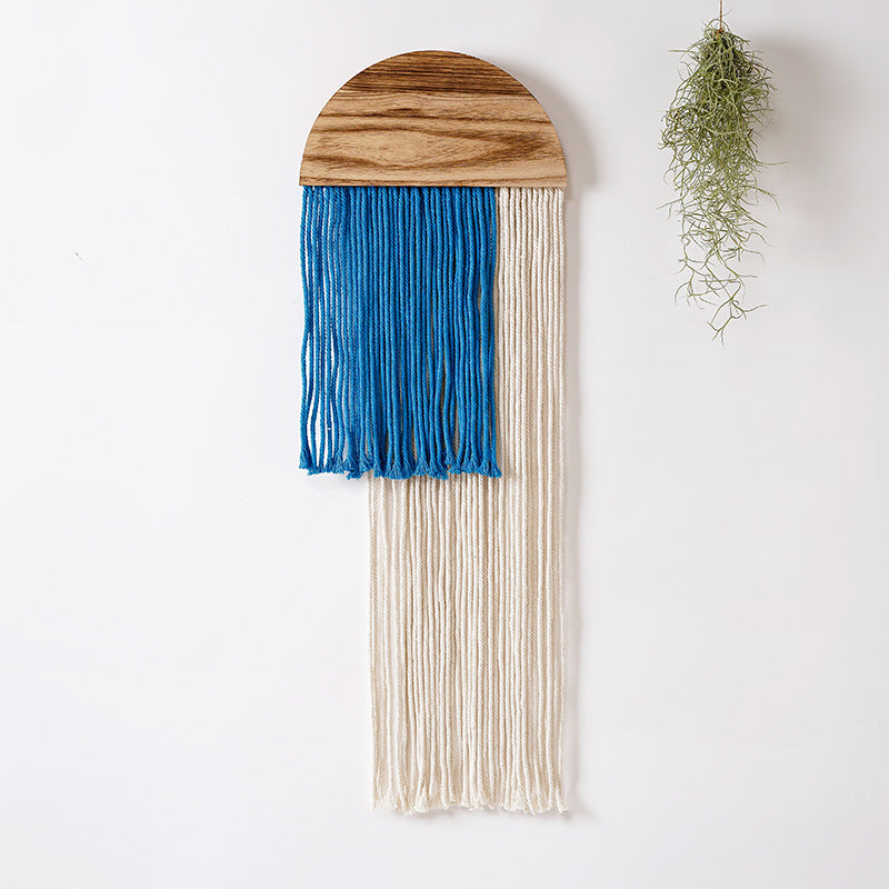 Simple tassel tapestry