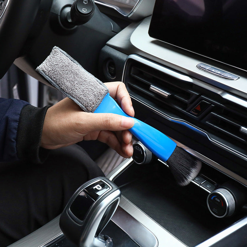 Car multifunctional cleaning brush