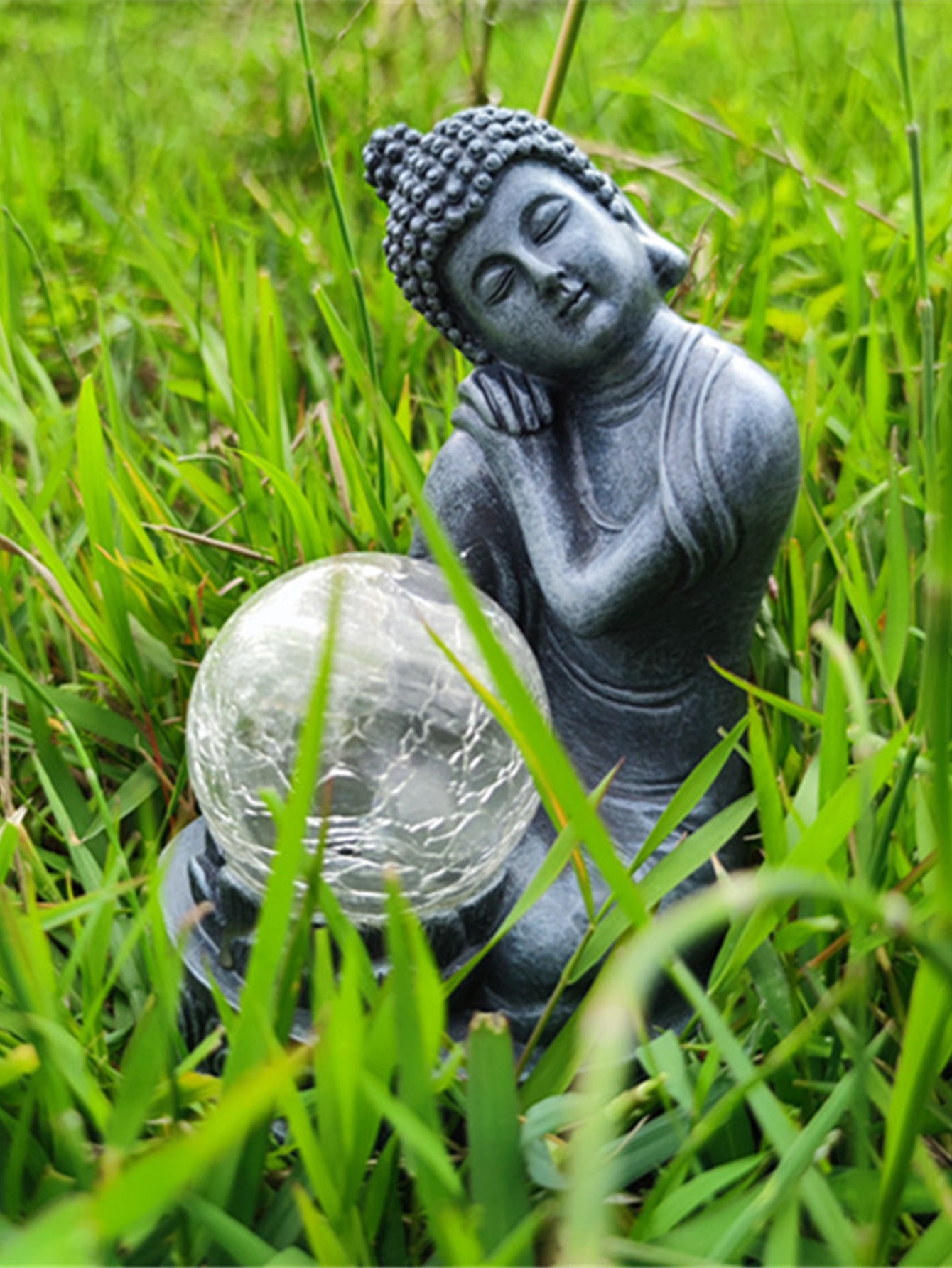 Resin Buddha Statue Solar Lamp