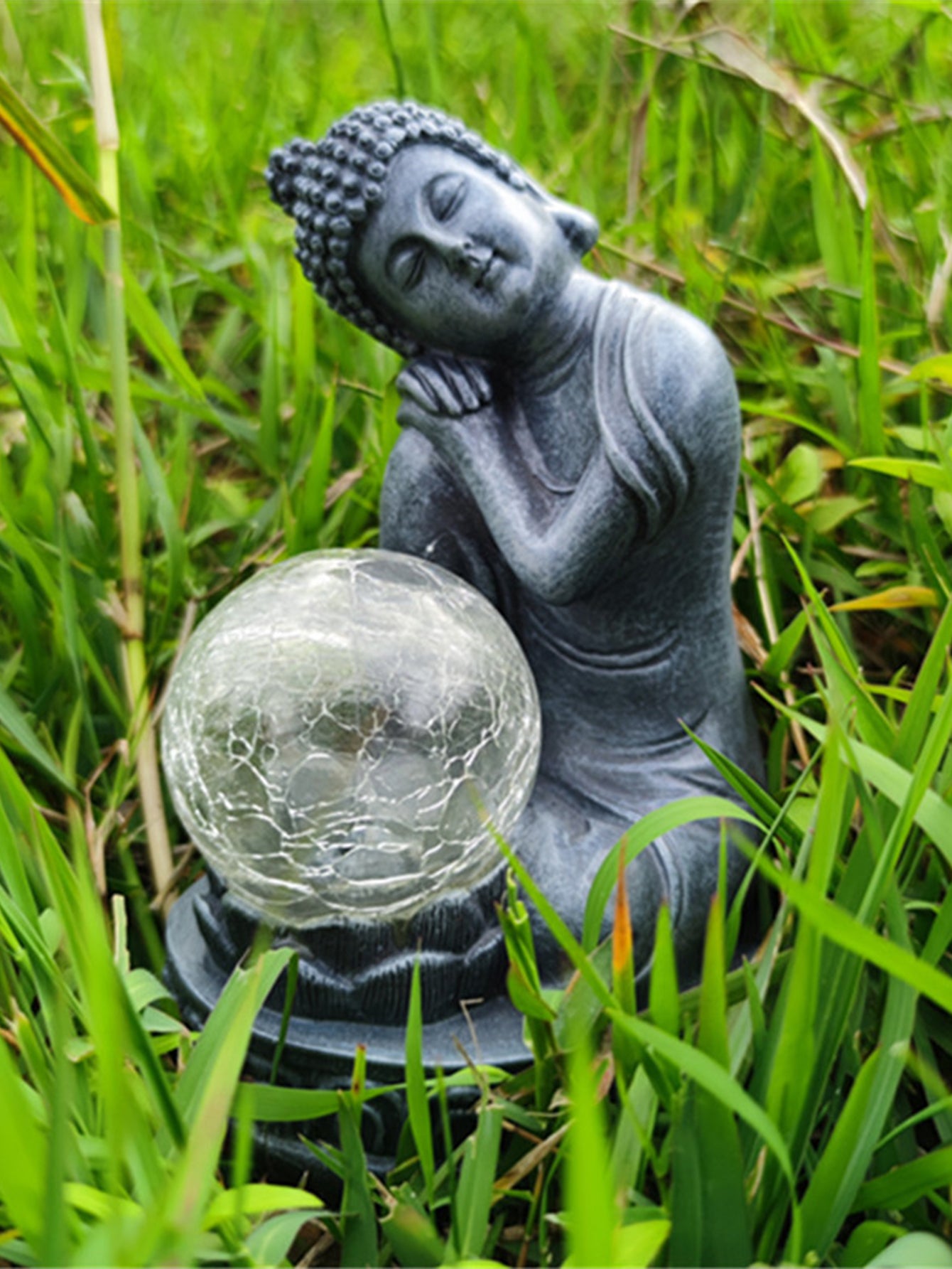 Resin Buddha Statue Solar Lamp