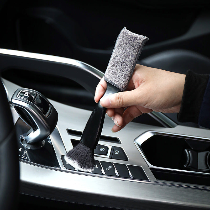 Car multifunctional cleaning brush