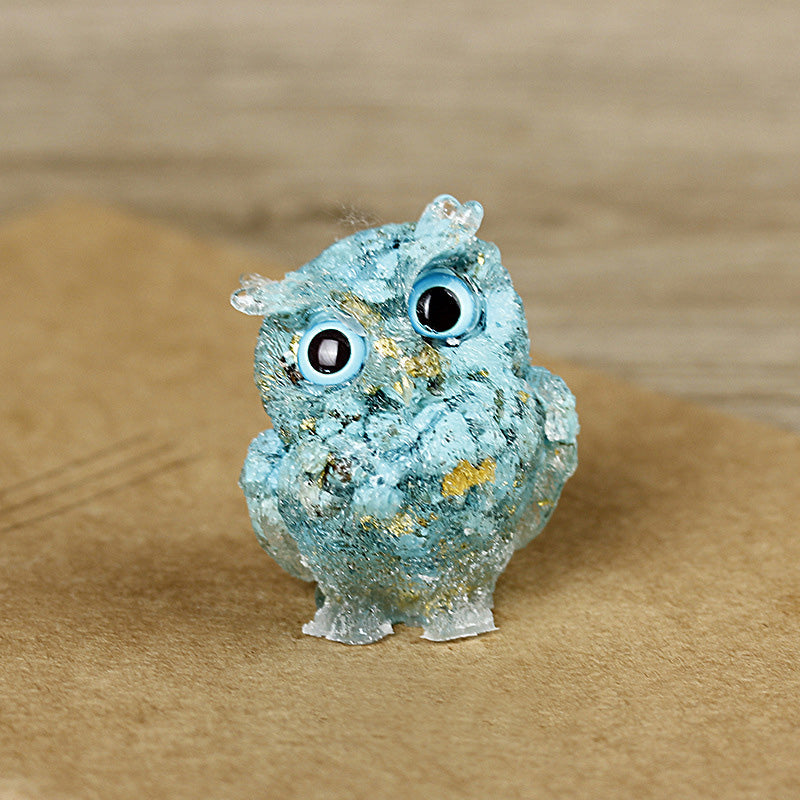 Natural crystal owl ornaments