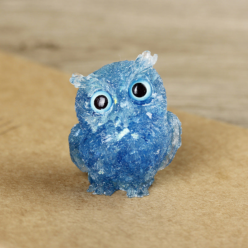 Natural crystal owl ornaments