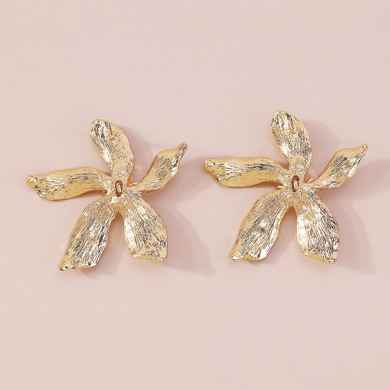 Fashion Alloy Oil Drop Floral Polka Dot Earrings