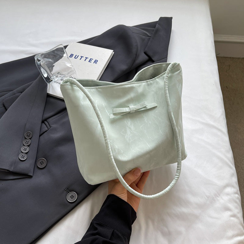 Underarm tote bag
