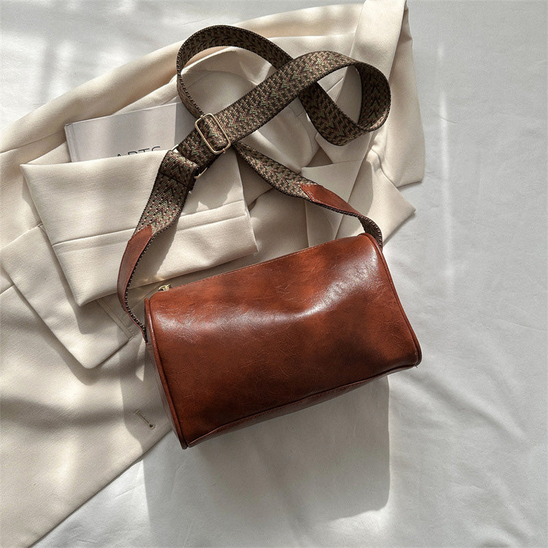 Vintage bucket bag
