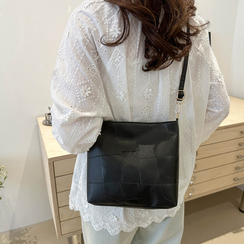 Trendy plaid bag