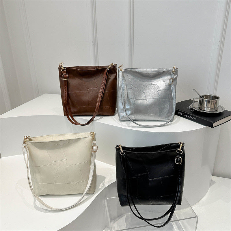 Trendy plaid bag