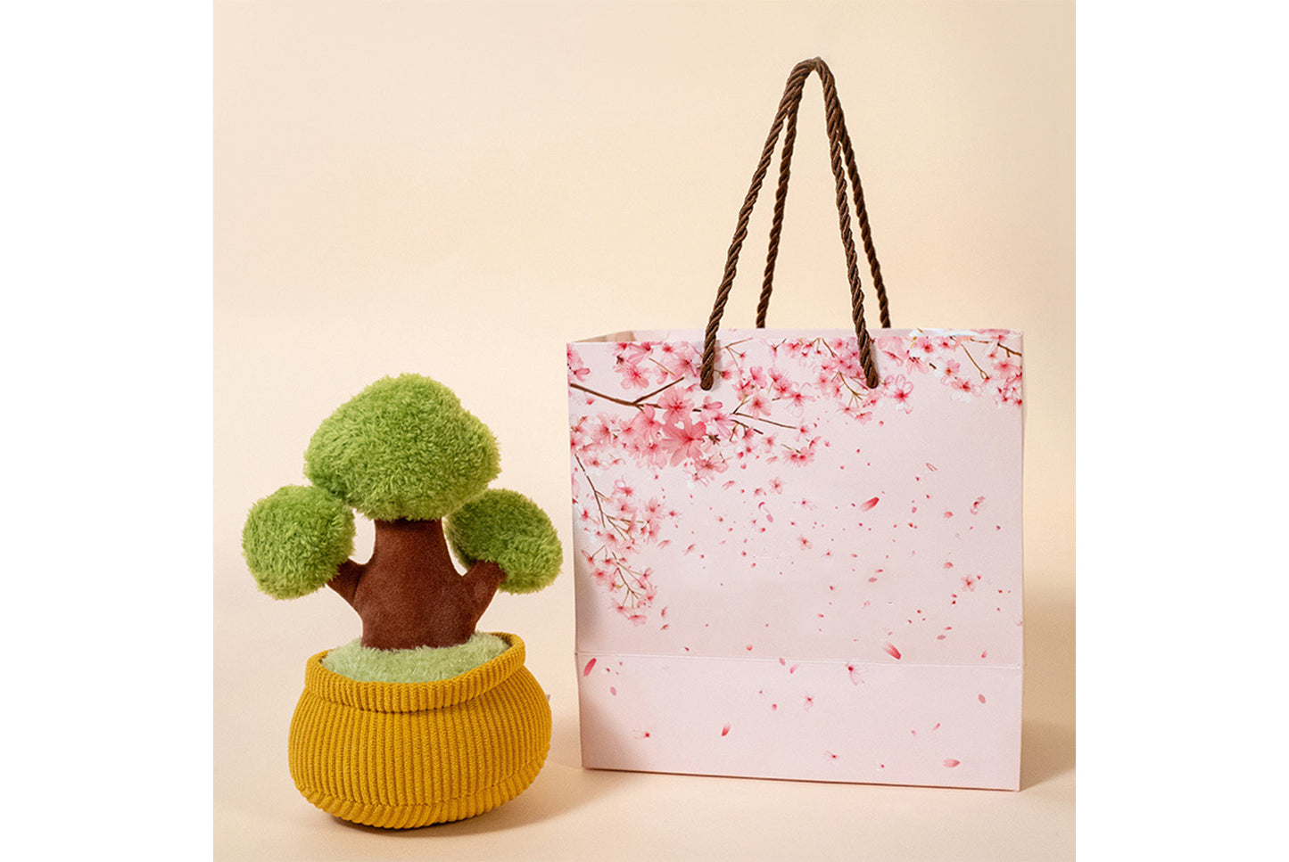 **Car Aromatherapy Plush Toy (Fun Potted Plant Ornament)**