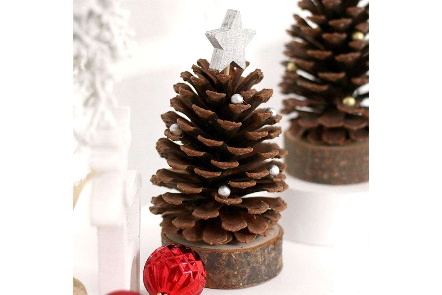 **Pine Cone Mini Christmas Tree Ornament (Gold and Silver)**