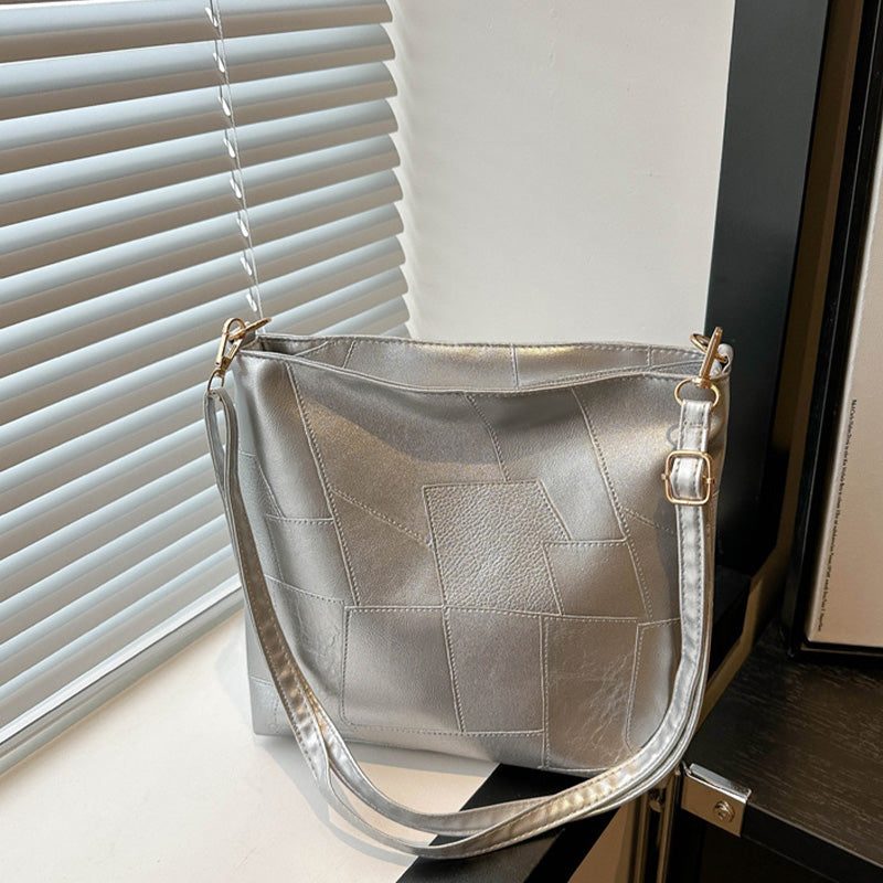 Trendy plaid bag