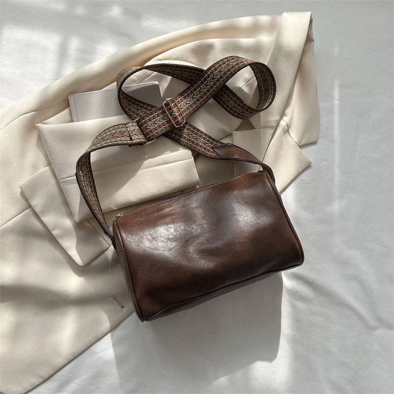 Vintage bucket bag