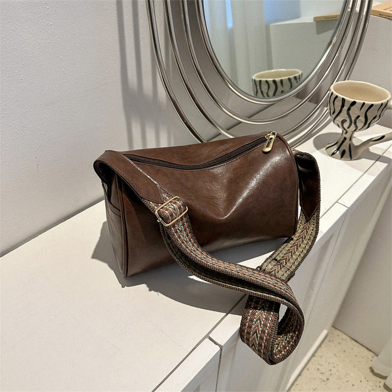 Vintage bucket bag