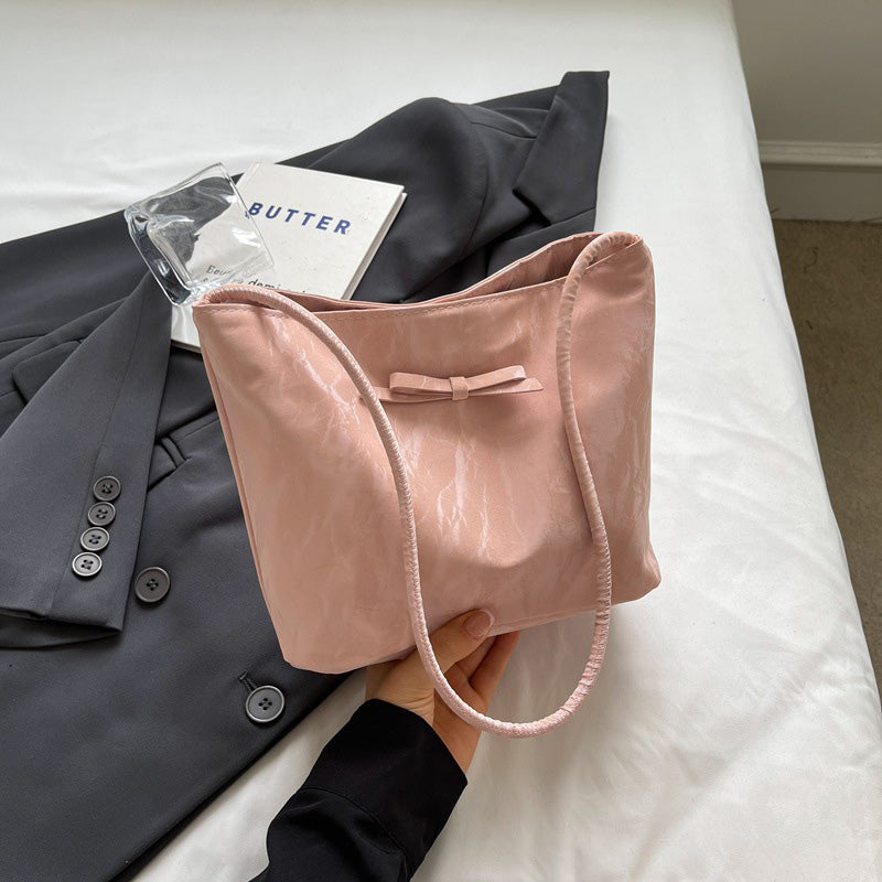 Underarm tote bag