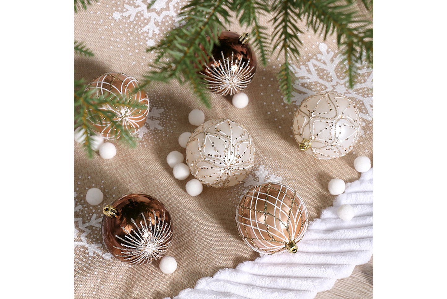 **Set of 6 Painted Christmas Balls**