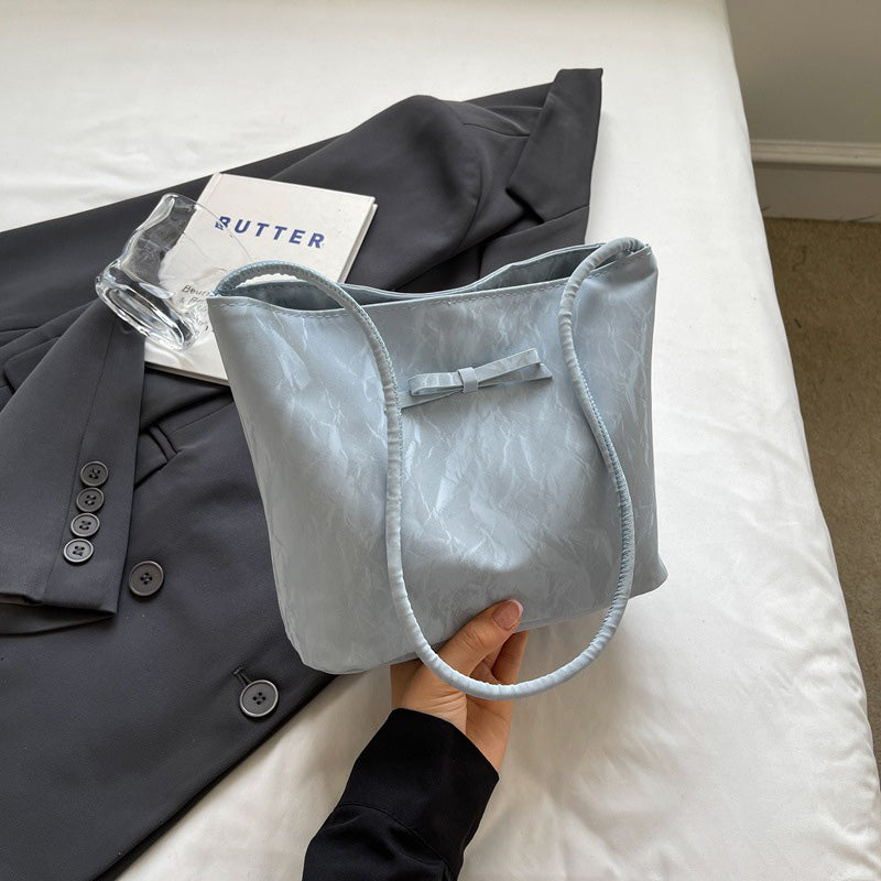 Underarm tote bag