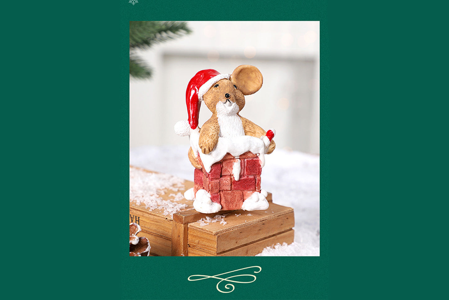 **Cute Mouse Christmas Resin Ornament**