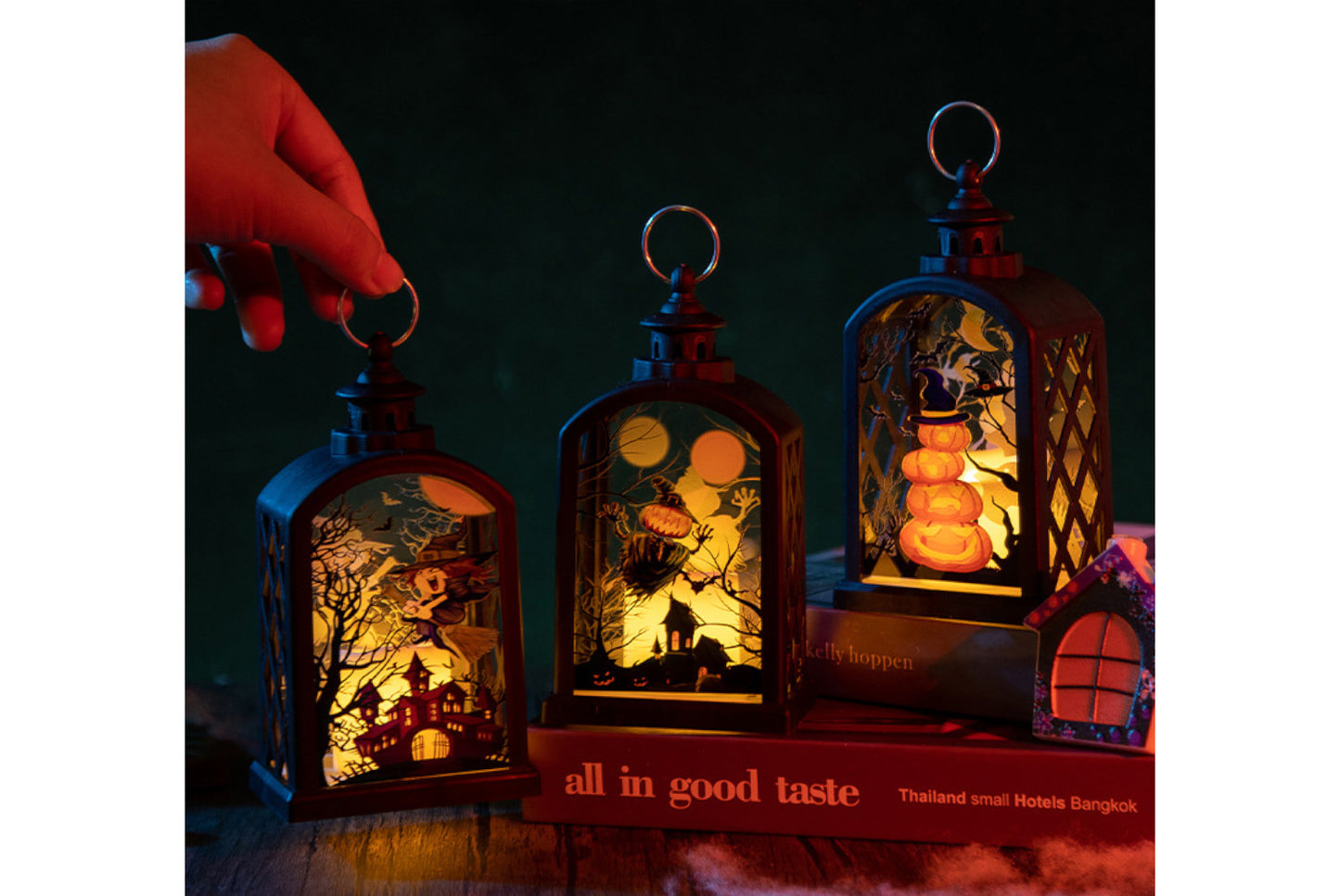 **Halloween Vintage Portable Pumpkin Lantern