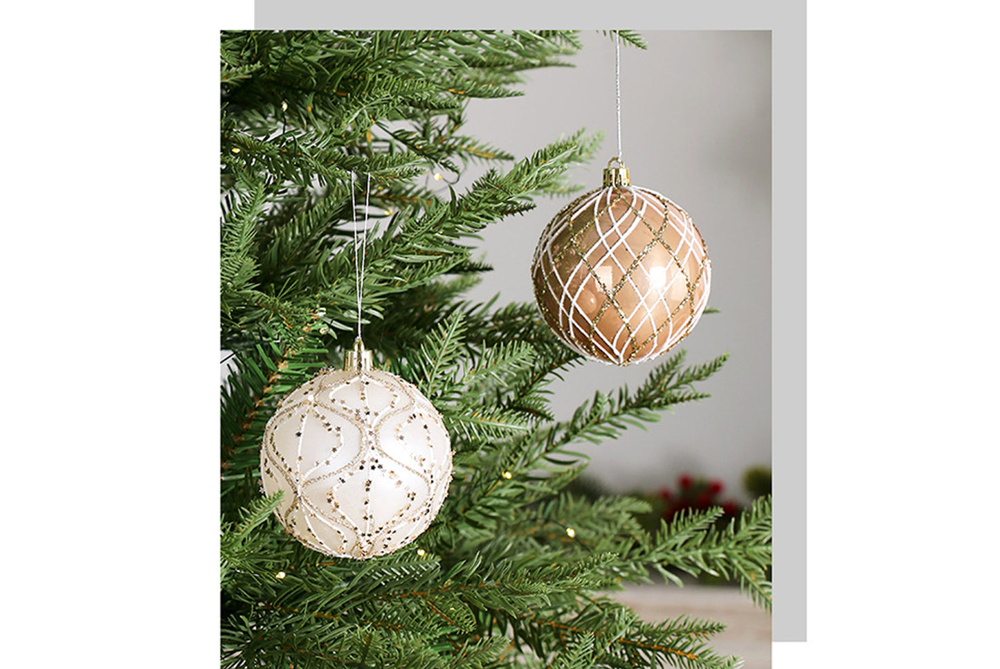 **Set of 6 Painted Christmas Balls**