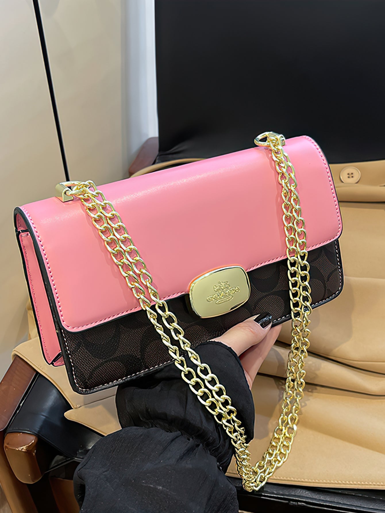 Chic Chain Crossbody Bag: Versatile Mini Square Bag for Effortless Style - 7 Colours