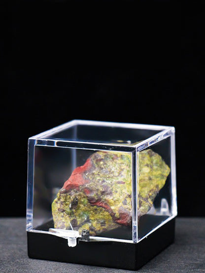 Natural crystal ore specimen collection box