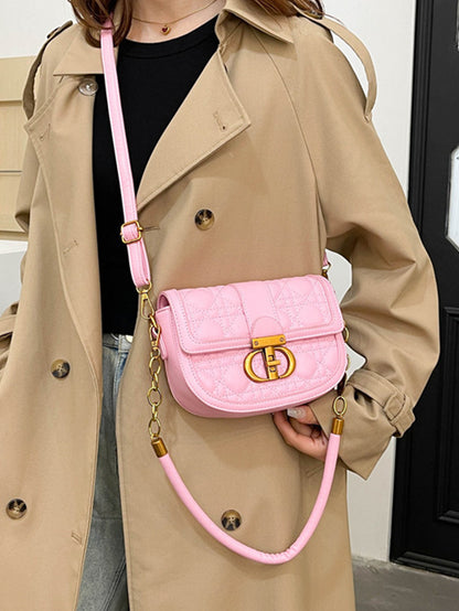 Urban Elegance Redefined: Luxe Saddle Bag with Diamond Quilting - 7 Colours