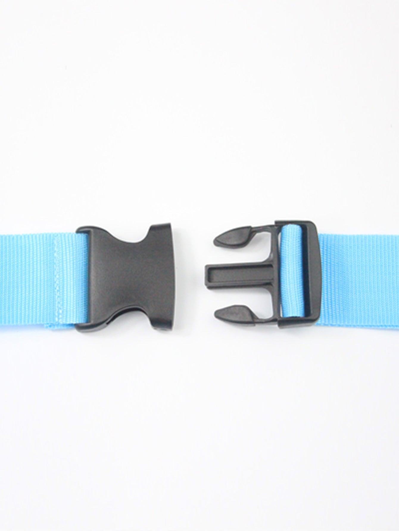 Luggage straps