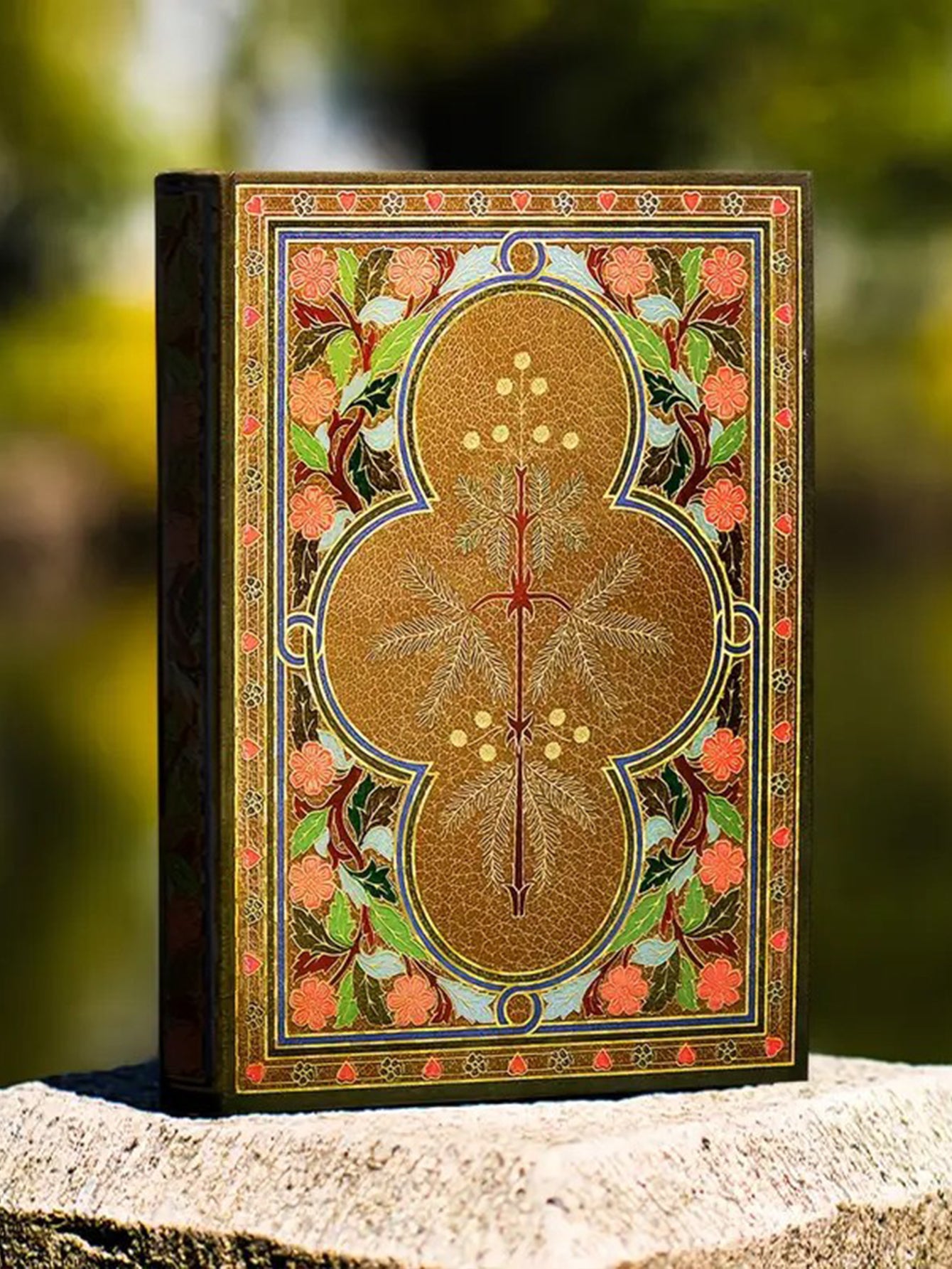 Pelank Retro Wooden Handbook Business Diary Hardcover Carving