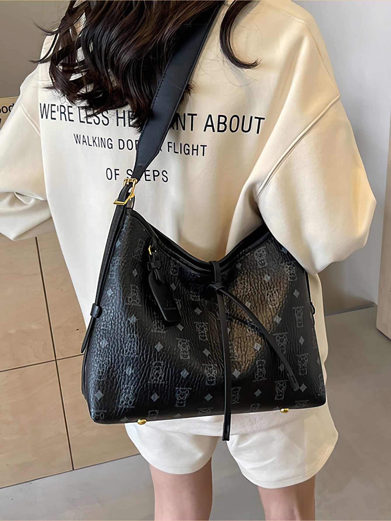 Stylish Single-Shoulder Tote Bag - Spacious Commuter Bag - 5 Colours