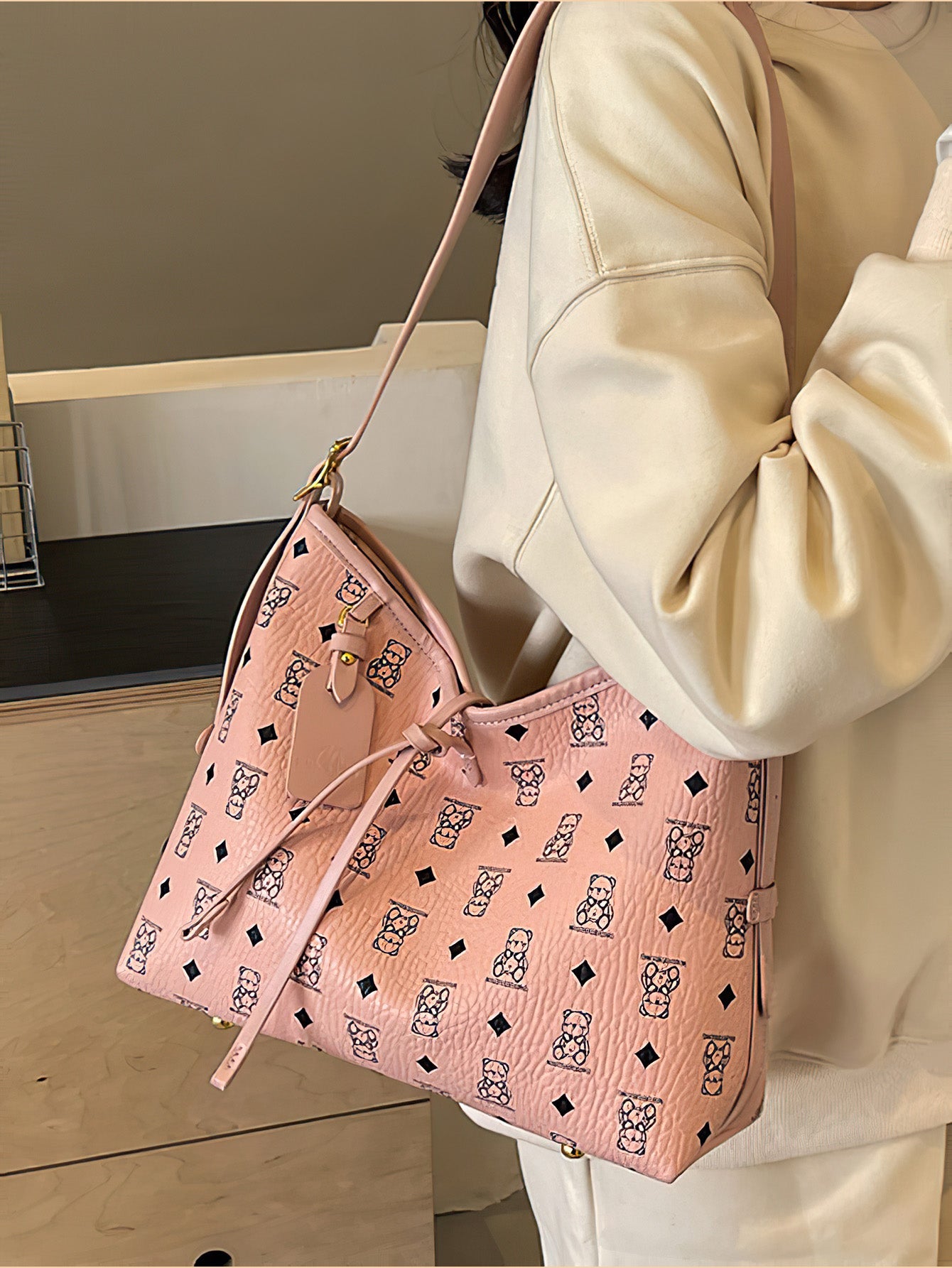 Stylish Single-Shoulder Tote Bag - Spacious Commuter Bag - 5 Colours