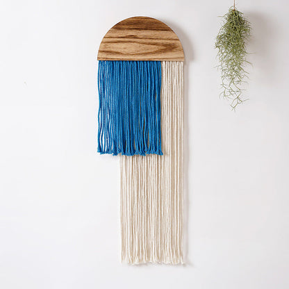 Simple tassel tapestry