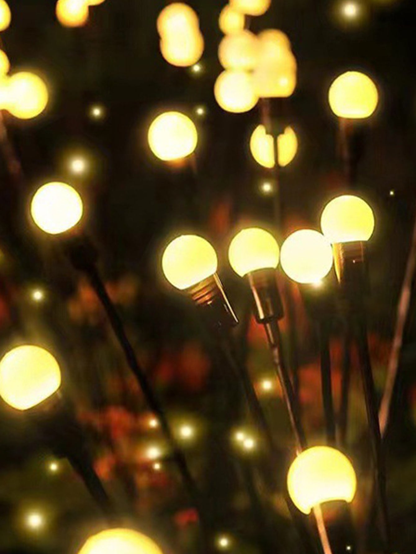 Outdoor Solar Swinging Firefly Light