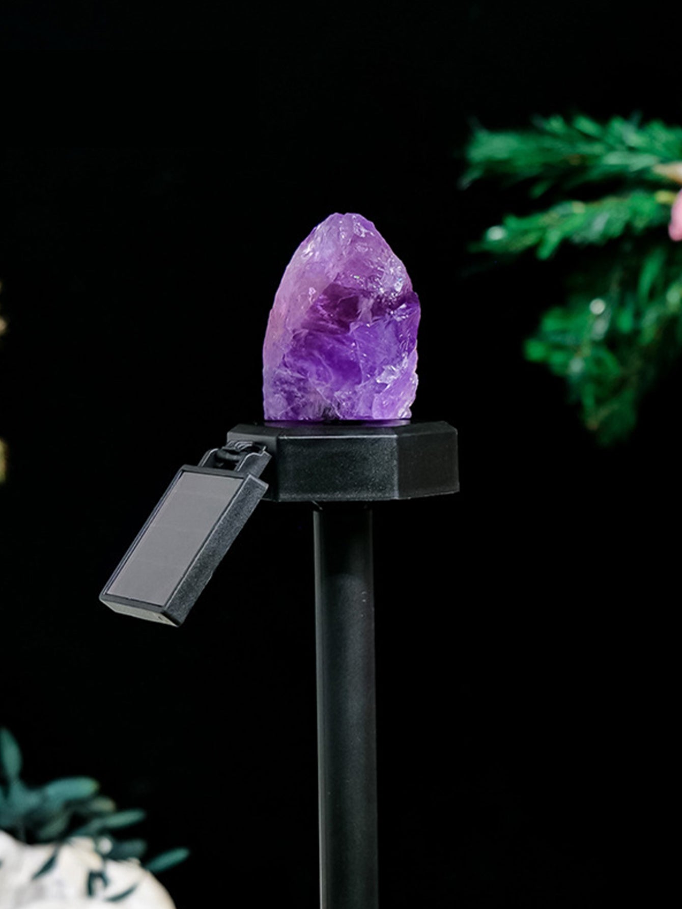 Natural crystal solar lawn light