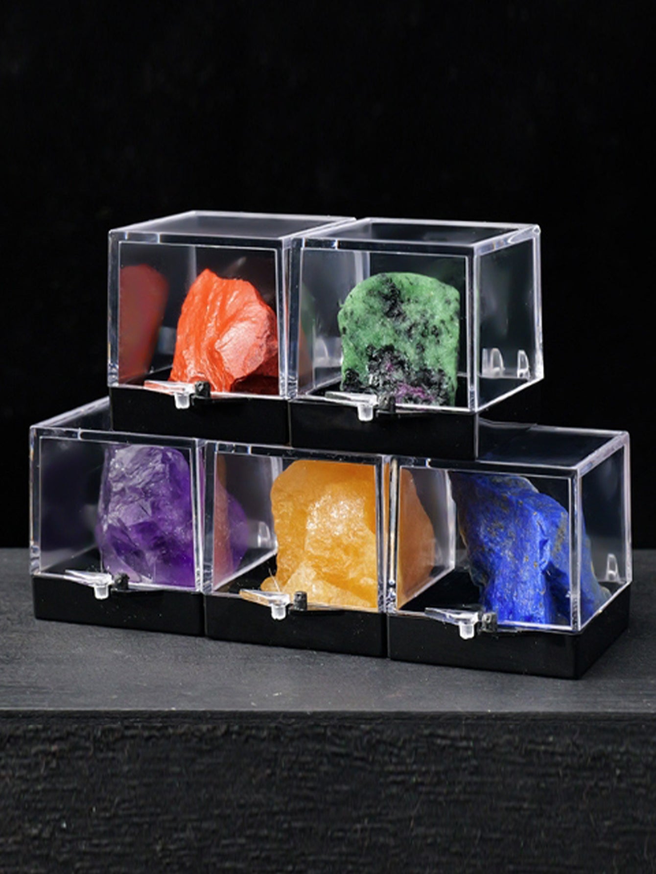Natural crystal ore specimen collection box