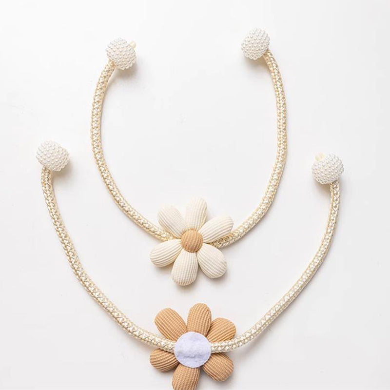Simple cartoon flower curtain tie