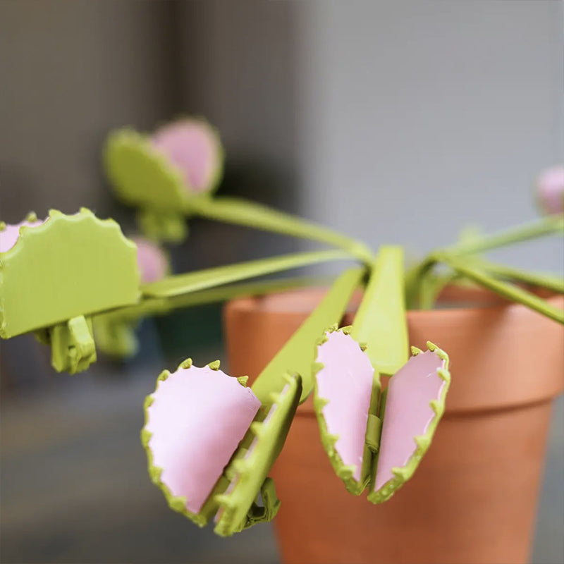 Simulation potted flytrap clip