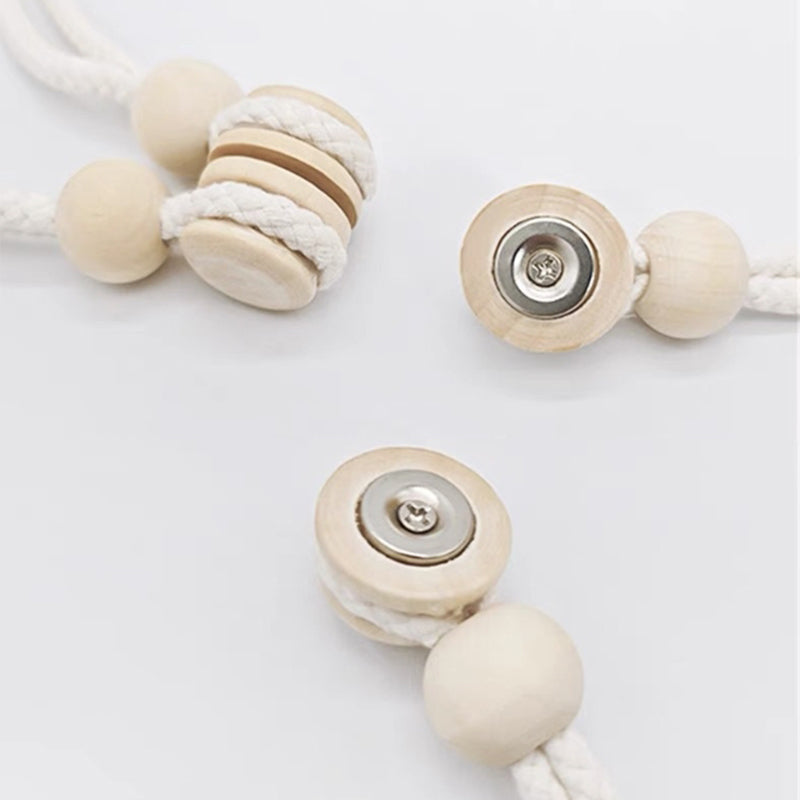 Magnetic curtain tie rope
