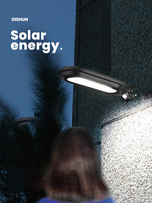 Solar wall light