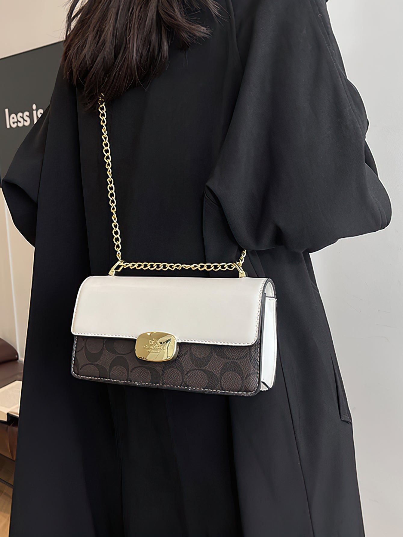 Chic Chain Crossbody Bag: Versatile Mini Square Bag for Effortless Style - 7 Colours