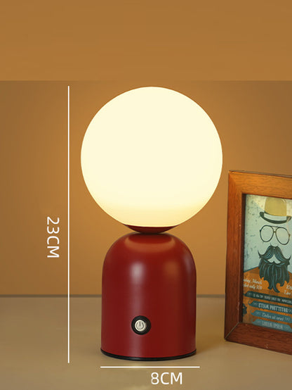 Nordic modern art decorative table lamp