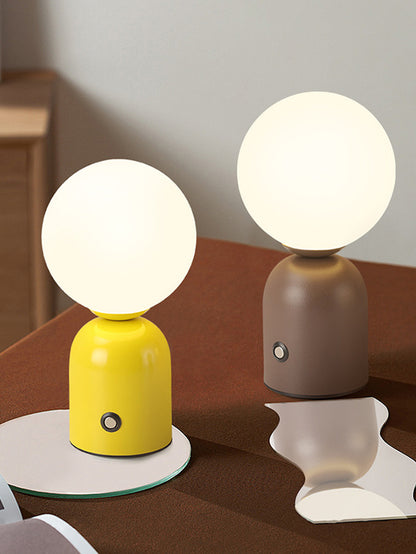 Nordic modern art decorative table lamp
