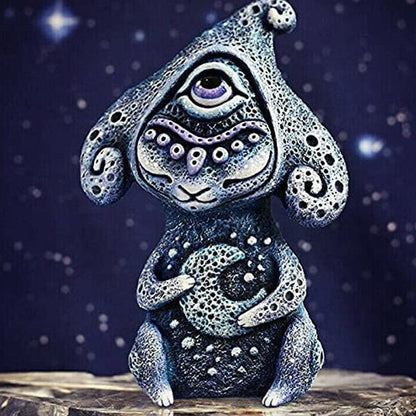 Alien resin toy statue